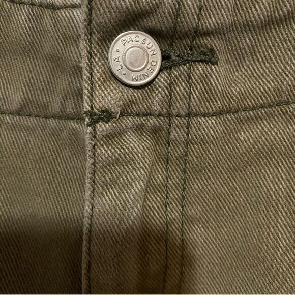 PACSUN Green Khaki Mom Utility Shorts - Picture 8 of 13